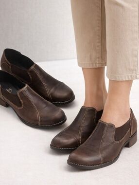 Dromedaris Brown Leather Contrast Stitch Slip-On Loafer Clogs Size 42